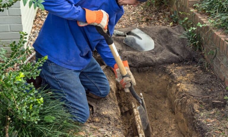 The Pros and Cons of Trenchless Sewer Pipe Repair