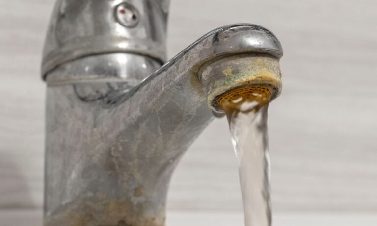 The Difference Between Hard Water and Soft Water